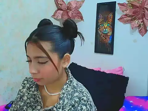 Rousse violett online show from 01.10.25