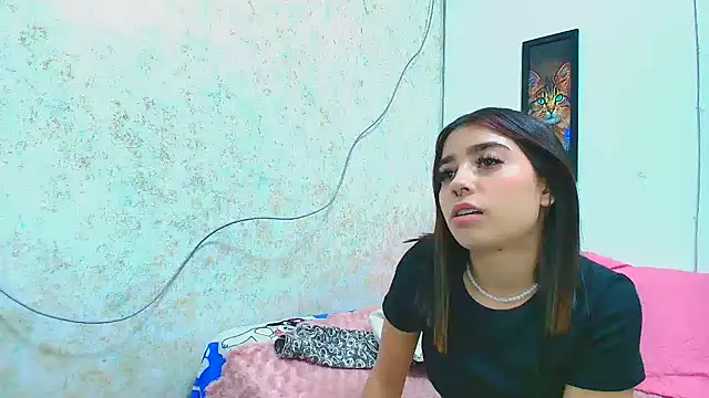 Rousse violett online show from 03.22.25