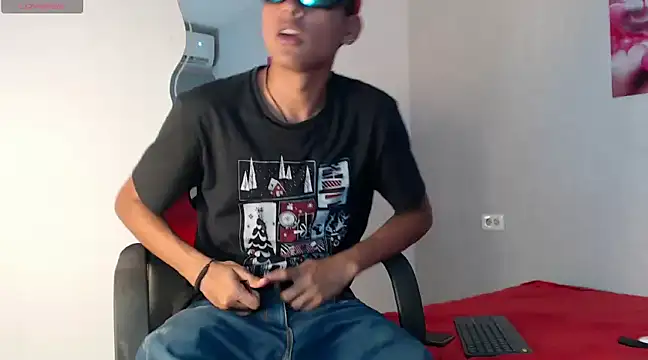 kyam adams online show from 03.04.25