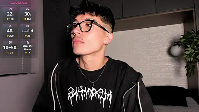 Snapshot of tim__fox chatting on 04.07.26 tim fox online show from 04.07.26