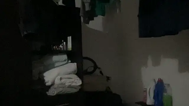 LunaBeya online show from 12.22.25