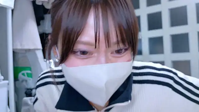 Snapshot of riken_jp chatting on 10.11.25 riken jp online show from 10.11.25