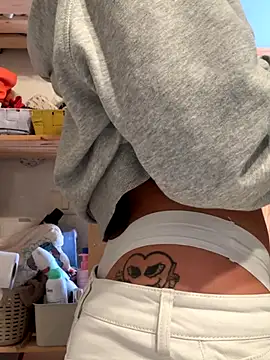 Ginger10 online show from 12.18.25