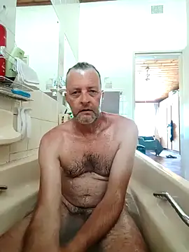 itsmeyes69 online show from 01.31.25