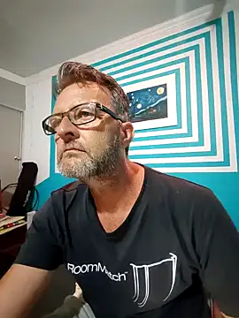 itsmeyes69 online show from 02.04.25