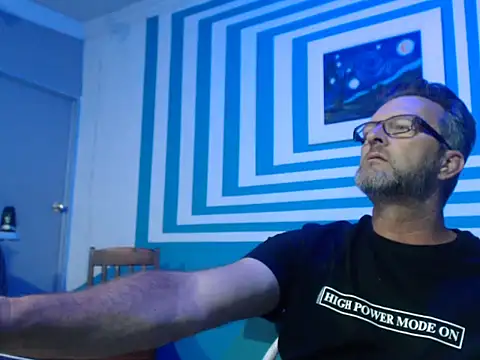 itsmeyes69 online show from 02.07.25