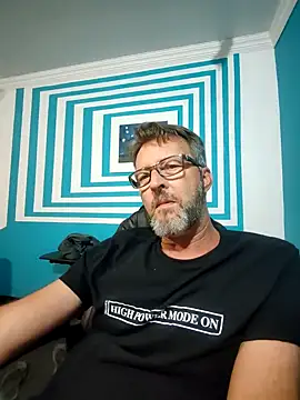 itsmeyes69 online show from 02.19.25