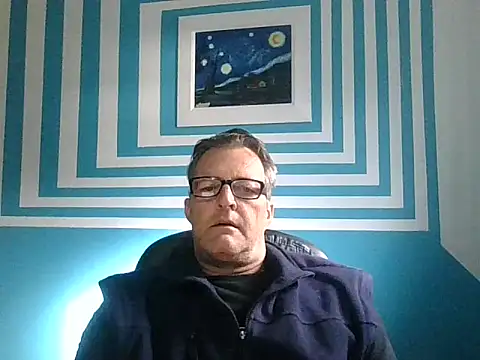 itsmeyes69 online show from 04.12.26