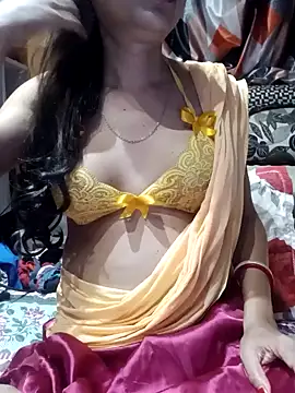 Snapshot of SANA-LEONI chatting on 01.25.25 SANA-LEONI online show from 01.25.25