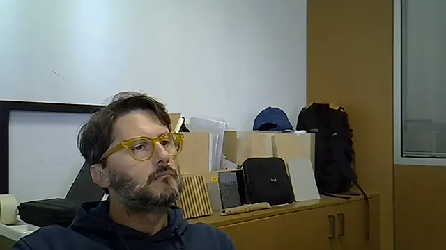 Cellino4 online show from 10.04.25