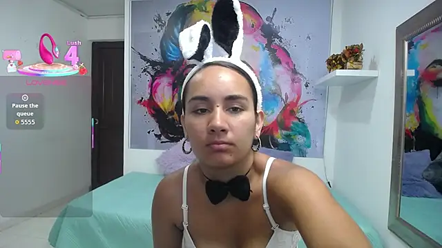 Maylin horny19 online show from 10.31.25