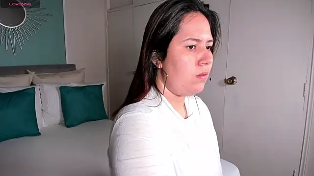 zoes milee online show from 09.19.25