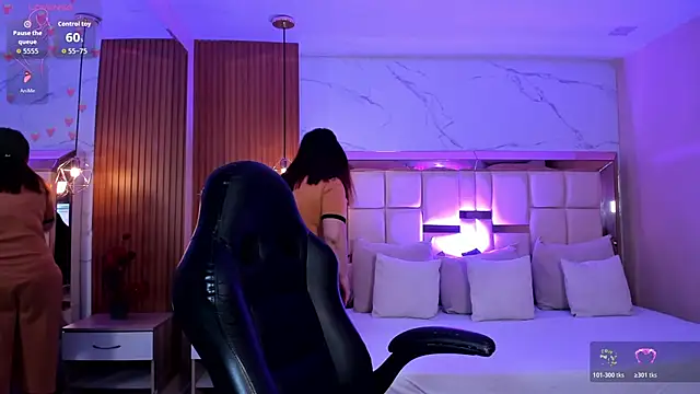 zoes milee online show from 02.20.26