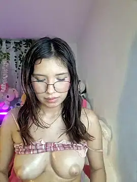 Selesumii online show from 03.14.25