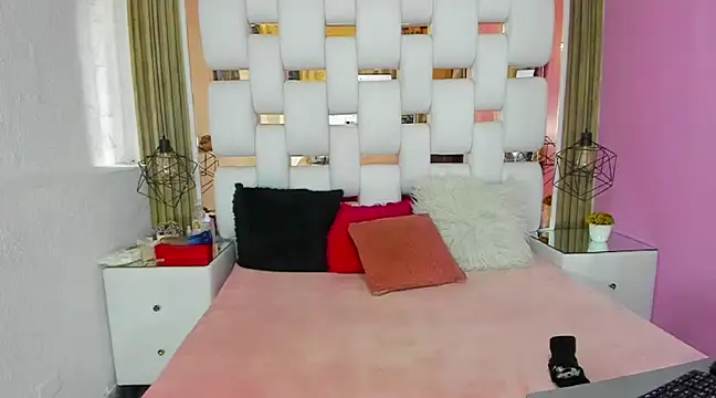 SolEvanss online show from 03.03.25