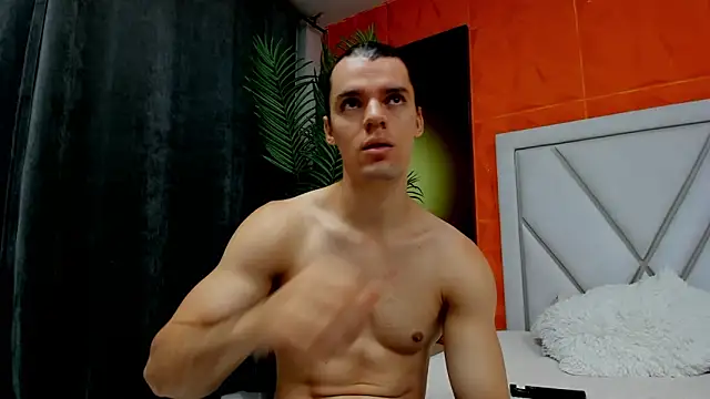 Snapshot of maxi_styles chatting on 02.27.26 maxi styles online show from 02.27.26