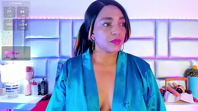Snapshot of LovelyNickii chatting on 04.22.26 LovelyNickii online show from 04.22.26