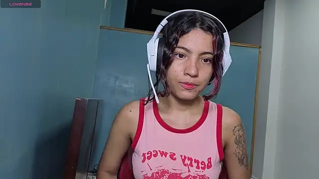 Lovelyamyy online show from 11.12.25