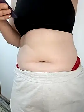 Snapshot of blondaf chatting on 01.18.25 blondaf online show from 01.18.25