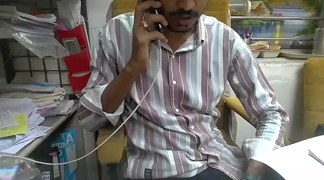 Snapshot of cute_modell chatting on 02.07.25 cute modell online show from 02.07.25