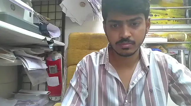 Snapshot of cute_modell chatting on 03.12.25 cute modell online show from 03.12.25