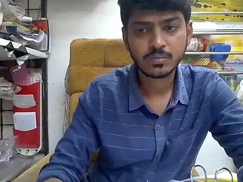 Snapshot of cute_modell chatting on 09.30.25 cute modell online show from 09.30.25