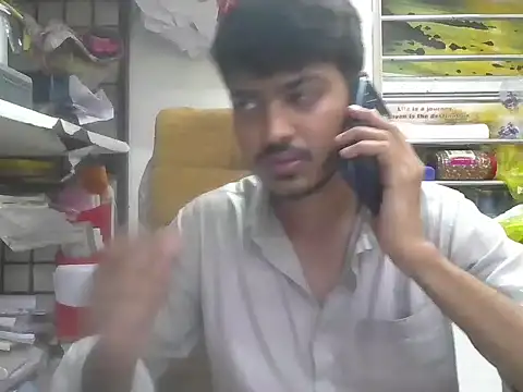 Snapshot of cute_modell chatting on 03.12.26 cute modell online show from 03.12.26