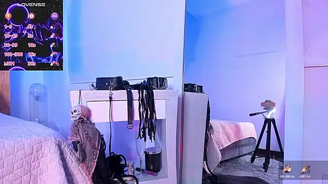 coral jonesss online show from 01.17.26