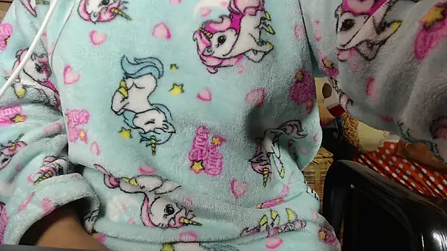 Snapshot of temptation-x chatting on 02.06.25 temptation-x online show from 02.06.25