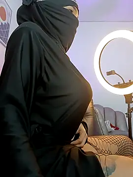 azahara faraah online show from 10.13.25