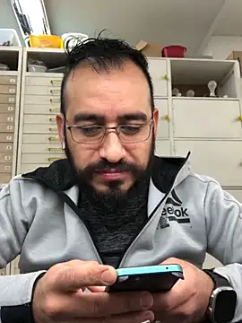 leonardohot1987 online show from 01.24.25