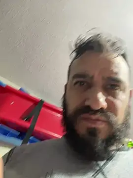 leonardohot1987 online show from 02.20.25