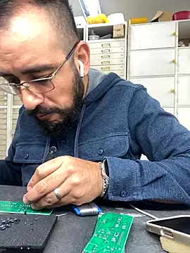 leonardohot1987 online show from 11.19.25