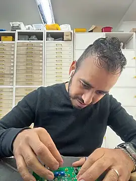 leonardohot1987 online show from 12.04.25