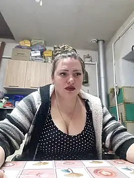 Jyleta online show from 12.16.25