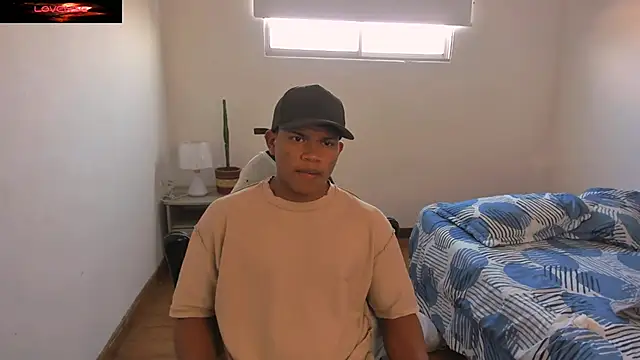 Snapshot of maxsteel177 chatting on 02.20.25 maxsteel177 online show from 02.20.25