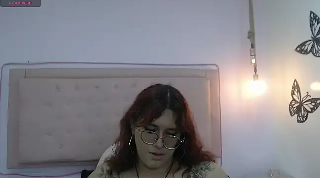 Snapshot of kathepickmanx chatting on 03.02.25 kathepickmanx online show from 03.02.25