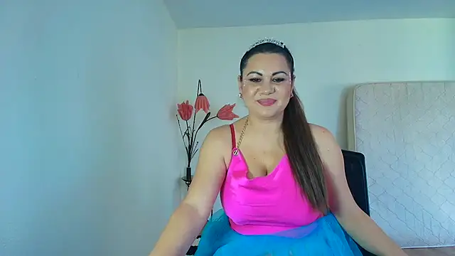 VixenVibesX online show from 10.31.25