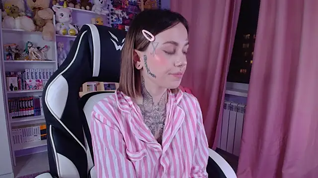 Catharsisi online show from 02.21.25