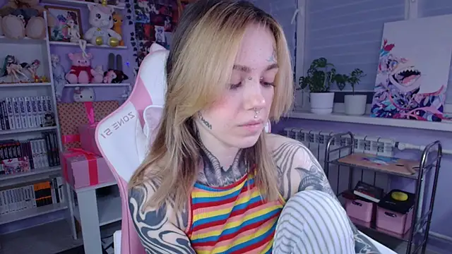 Catharsisi online show from 11.02.25