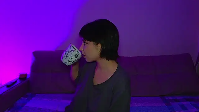 Snapshot of CassJonn chatting on 10.15.25 CassJonn online show from 10.15.25