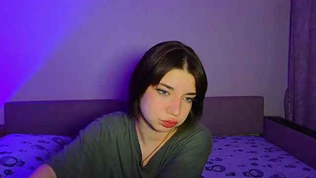 Snapshot of CassJonn chatting on 12.05.25 CassJonn online show from 12.05.25