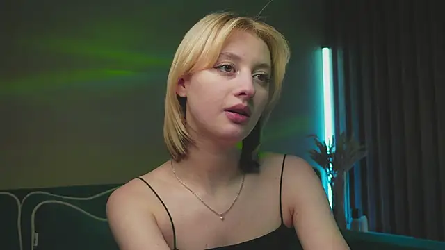 milasmiu online show from 02.19.25