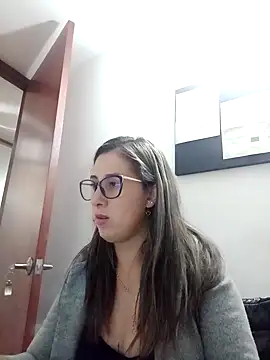Snapshot of CHARLOTTE_1711 chatting on 01.20.25 CHARLOTTE 1711 online show from 01.20.25