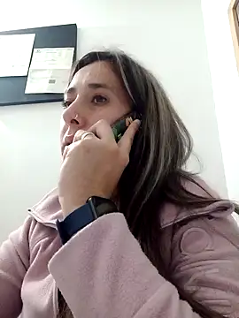 Snapshot of CHARLOTTE_1711 chatting on 02.03.25 CHARLOTTE 1711 online show from 02.03.25