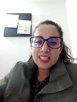 Snapshot of CHARLOTTE_1711 chatting on 03.08.25 CHARLOTTE 1711 online show from 03.08.25
