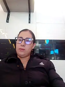 CHARLOTTE 1711 online show from 12.17.25