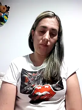 CHARLOTTE 1711 online show from 02.05.26