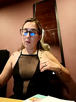 CHARLOTTE 1711 online show from 04.08.26