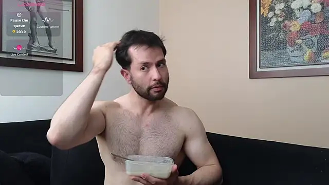 Snapshot of hairyncuteass chatting on 03.04.26 hairyncuteass online show from 03.04.26